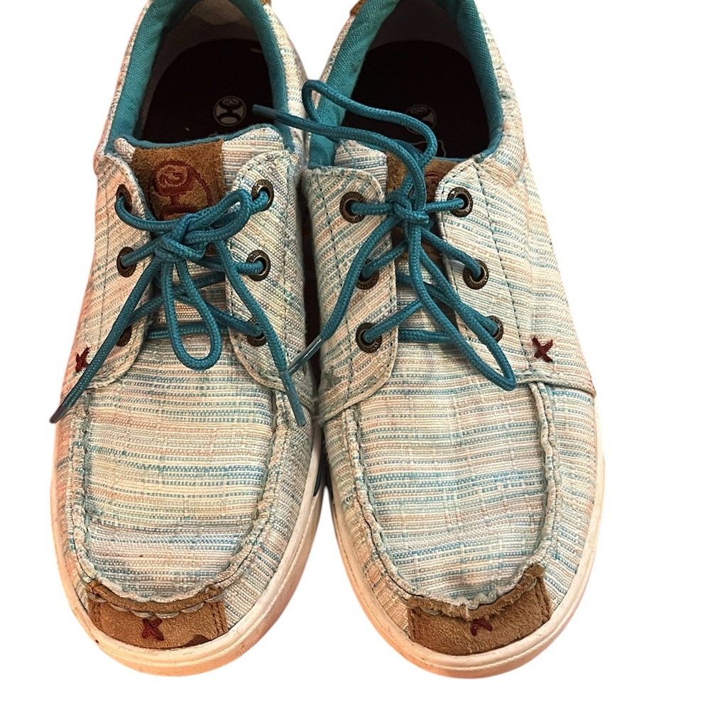 Teal and Cream Striped Twisted X Shoes